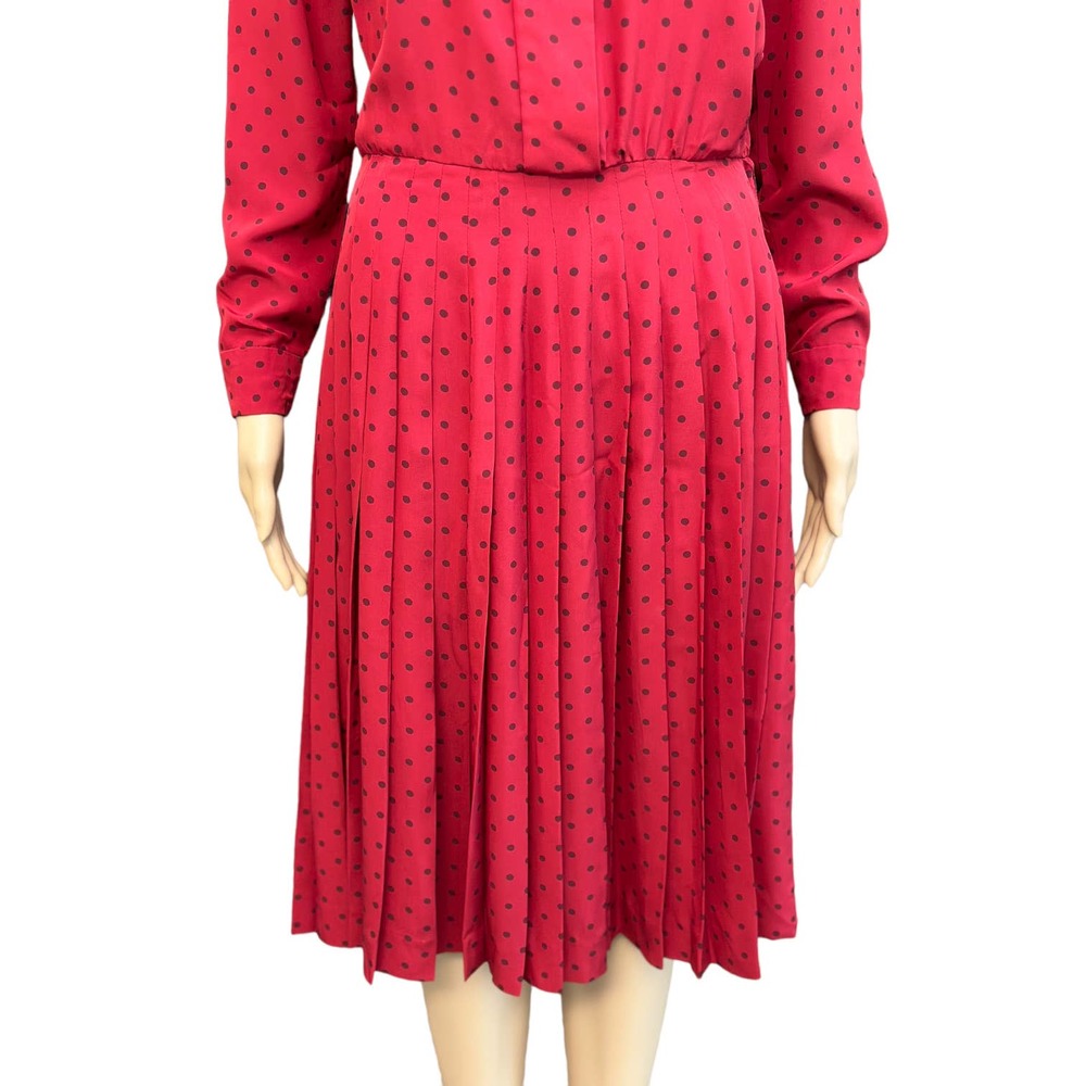 SOLD Vintage 70s 80s Albert Nipon Midi Shirt Dress Red polkadot pleated small - Picture 8 of 16